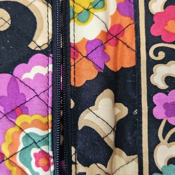 Vera Bradley Multicolored Wallett - Picture 6 of 9
